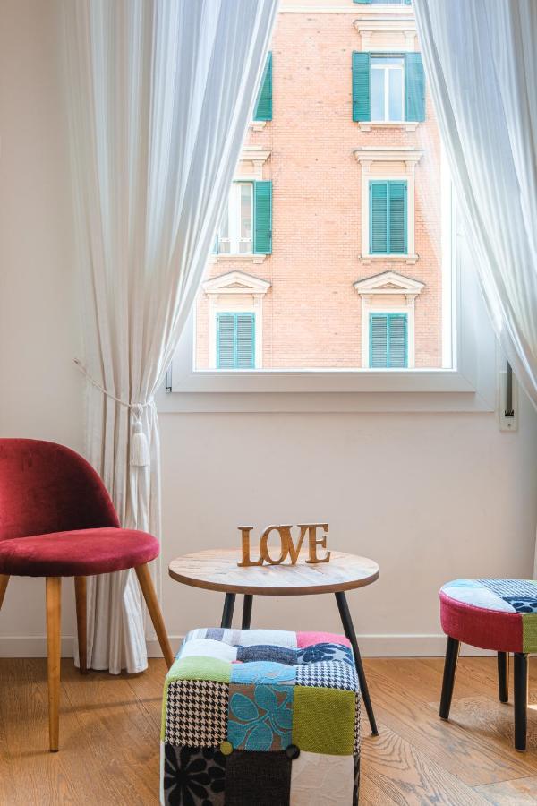 Tempobiancosuites Bologna Bagian luar foto